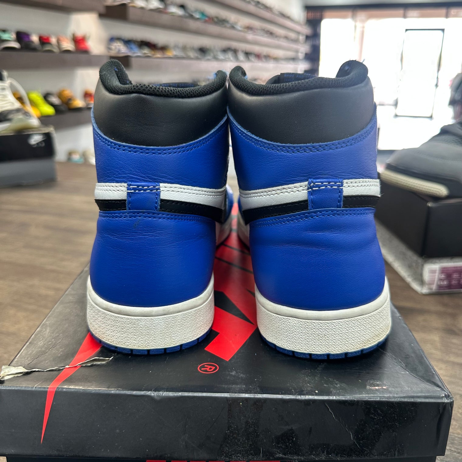 Game Royal Jordan 1 High (USED)