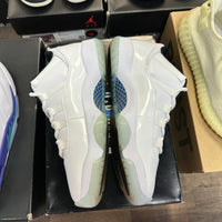 Legend Blue Jordan 11 Retro Low (USED)