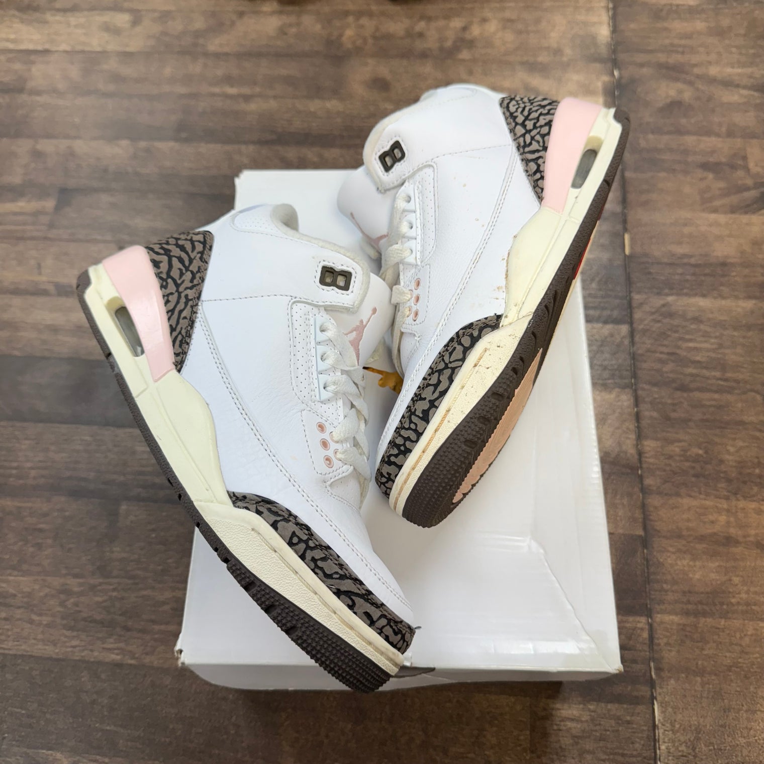 Neapolitan Jordan 3 (W) (USED)