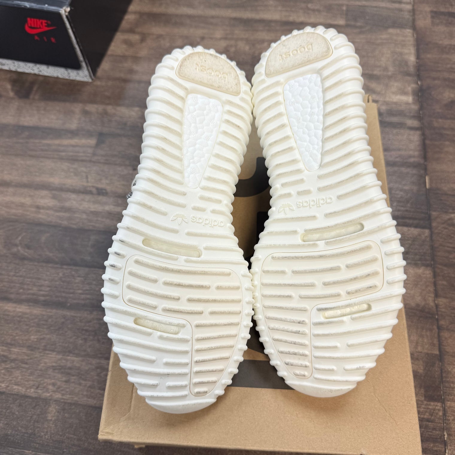 Turtledove Yeezy 350 (Lightly Worn)