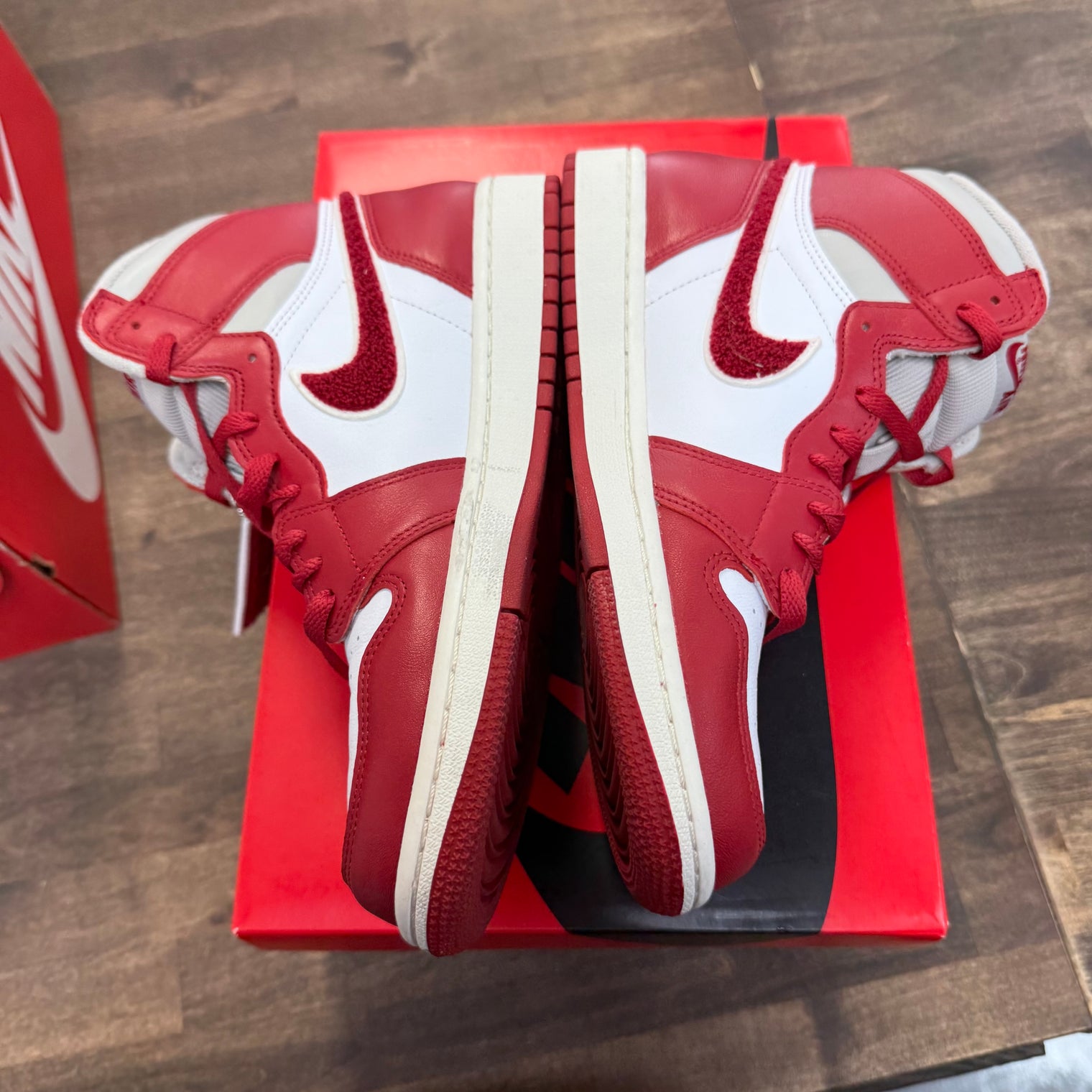 Varsity Red Chenille Jordan 1 High (W) (USED)