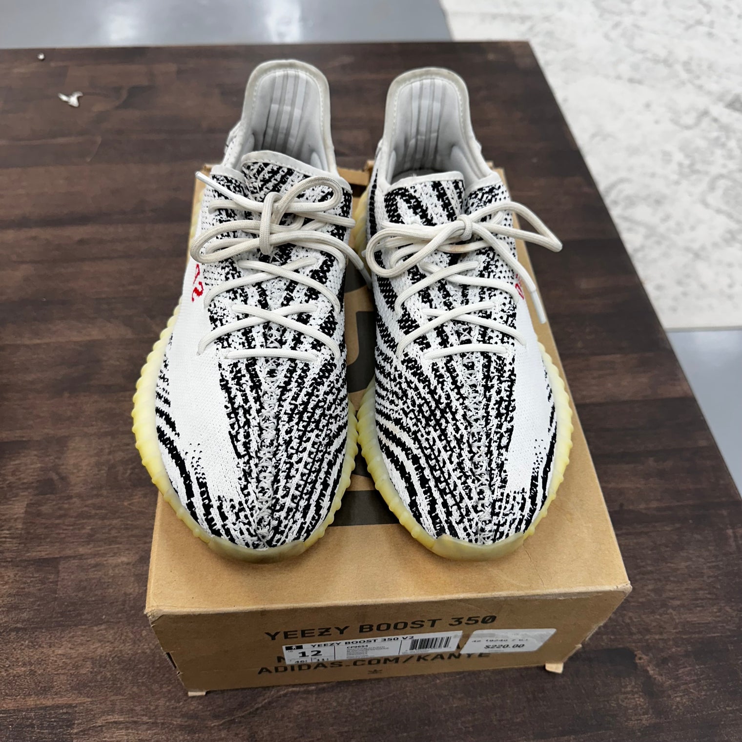 Zebra Yeezy 350 (USED)