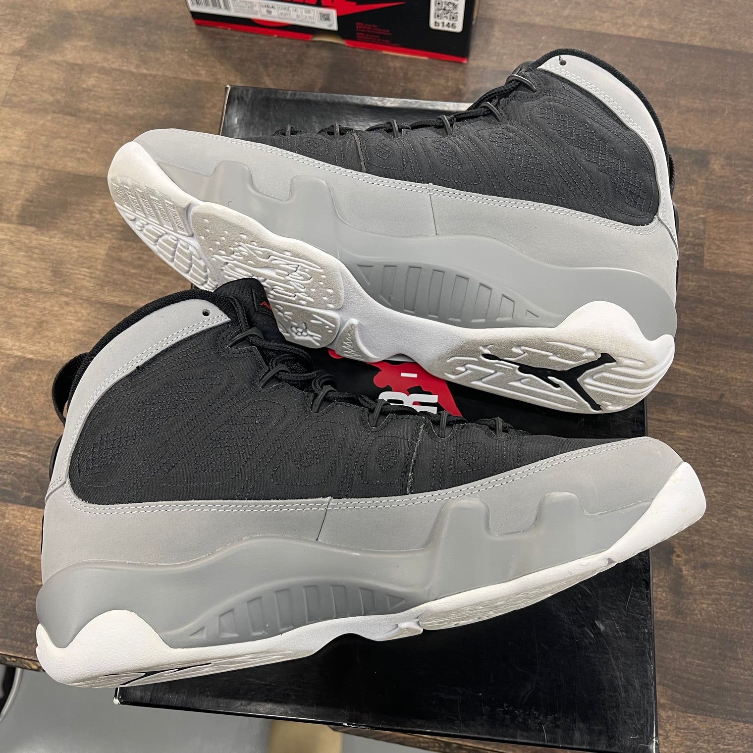 Particle Grey Jordan 9 (USED)