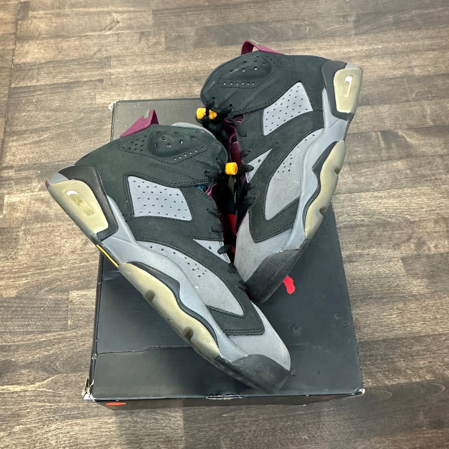Bordeaux Jordan 6 (USED)