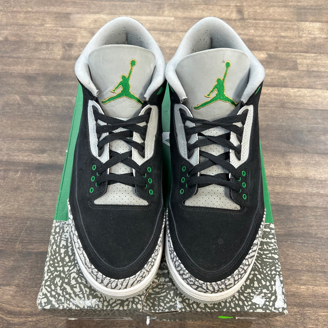 Pine Green Jordan 3 Retro (USED)