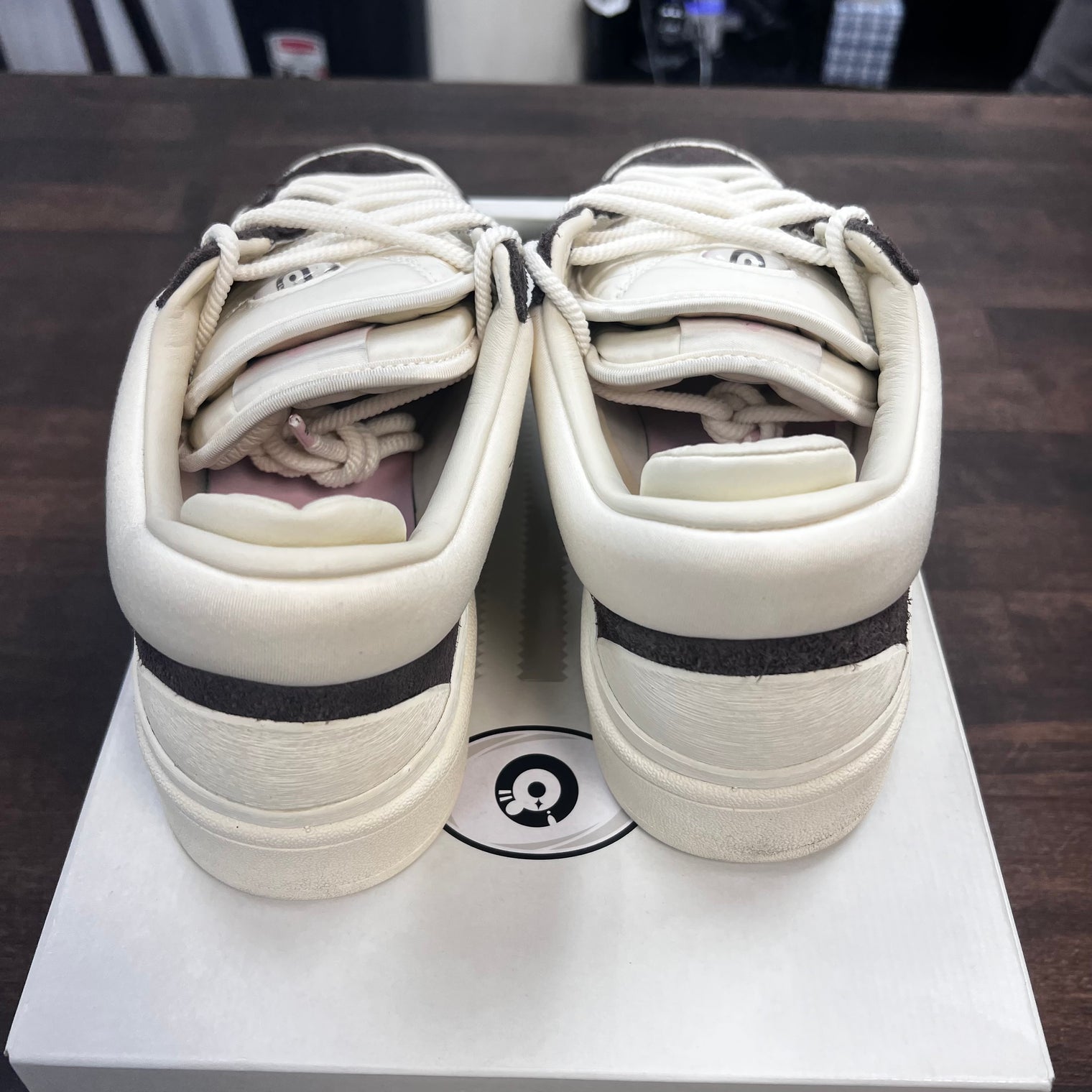 Bad Bunny Campus Brown (USED)