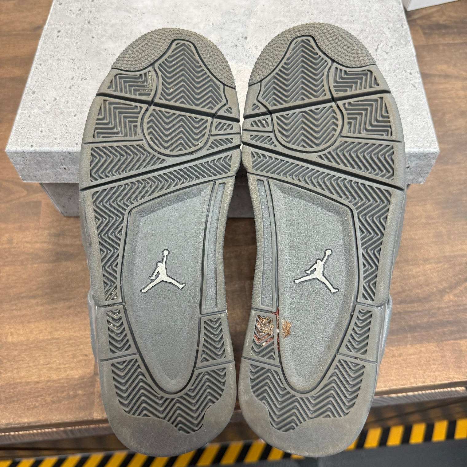 Paris Olympic Jordan 4 (USED)