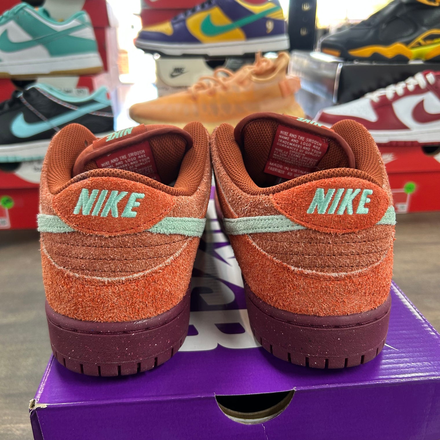 Red Rosewood Nike SB Dunk Low (USED)
