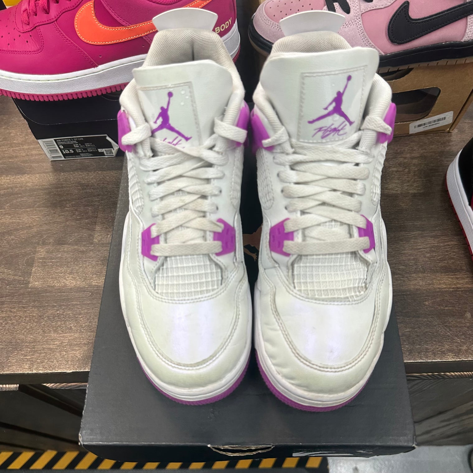 (GS) Hyper Violet Jordan 4 (USED)