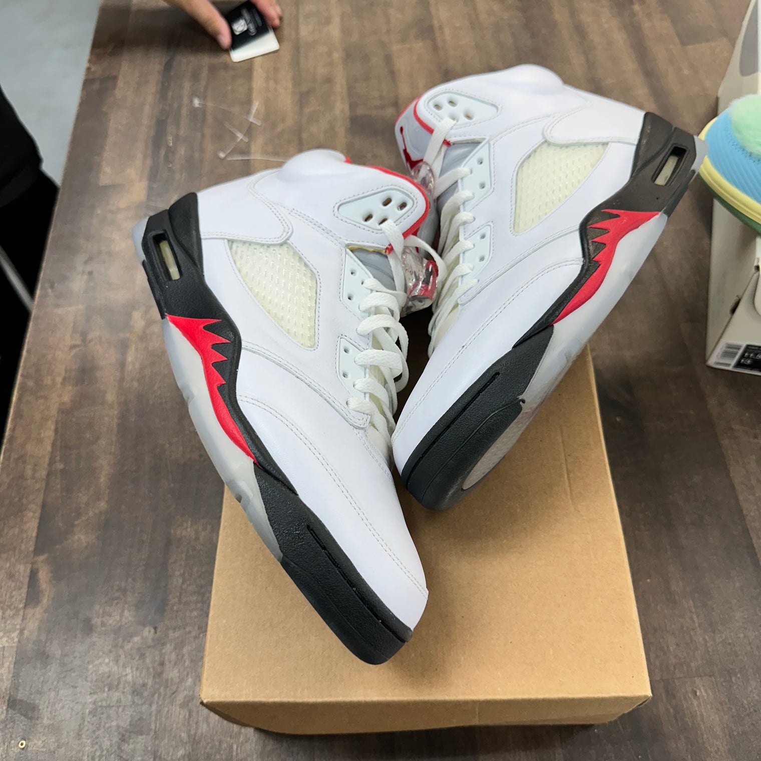 Fire Red Jordan 5 (USED,No Box)