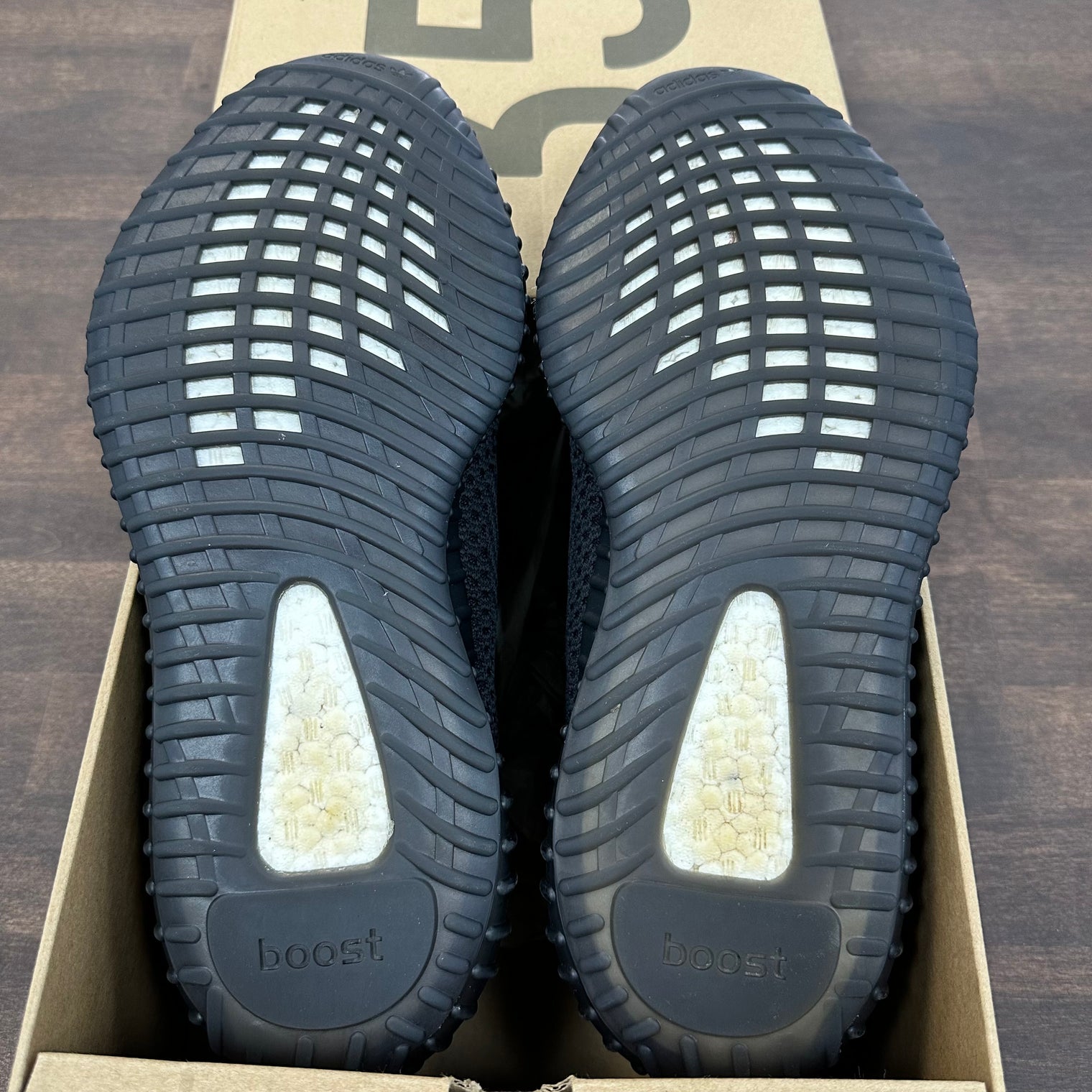 Black Static Yeezy 350 Non-Reflective (USED)