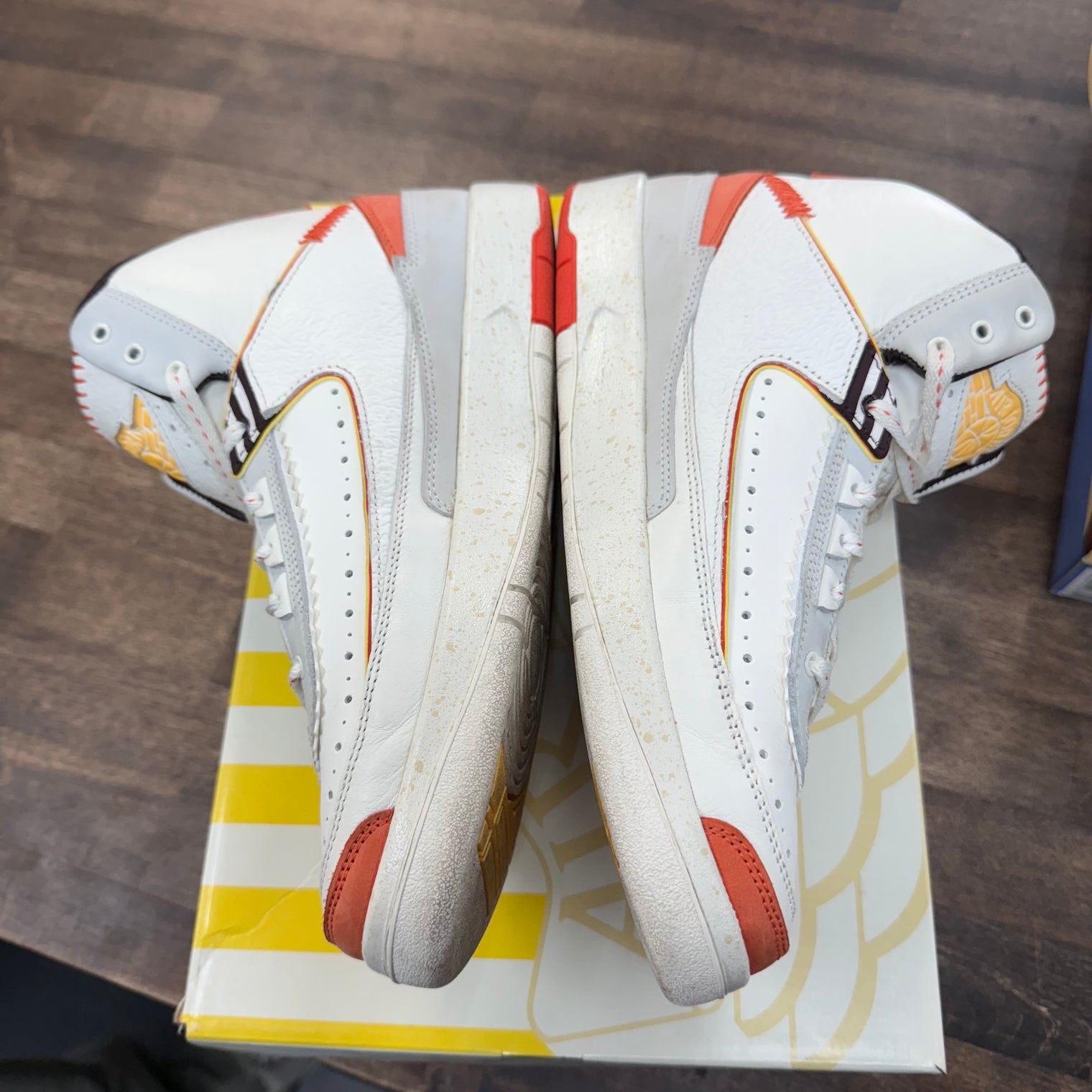Maison Chateau Rouge Jordan 2 SP (USED)