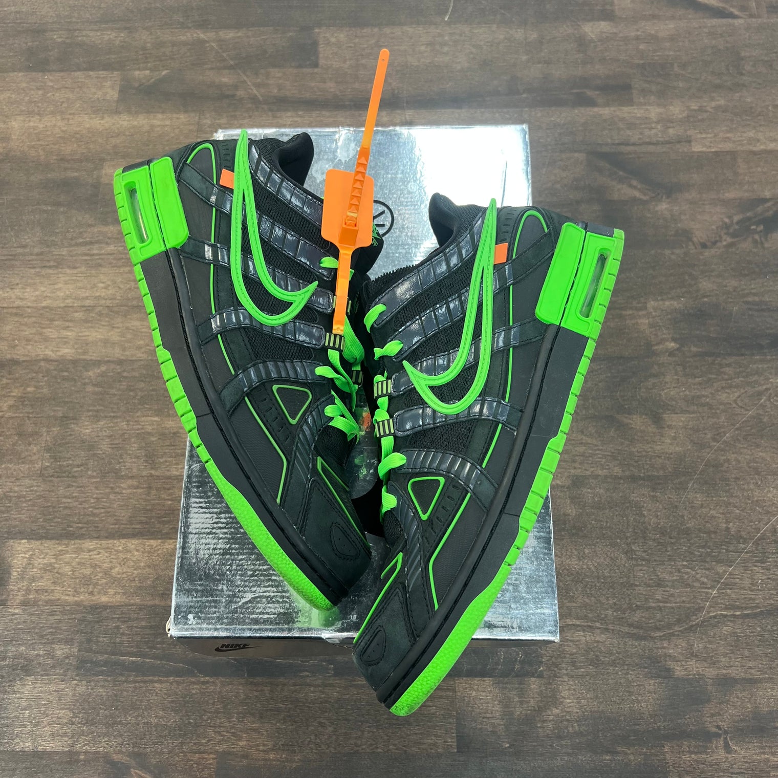 Green Strike Rubber Off White Dunk Low (USED)