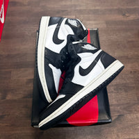 Black White Jordan 1 High (USED)