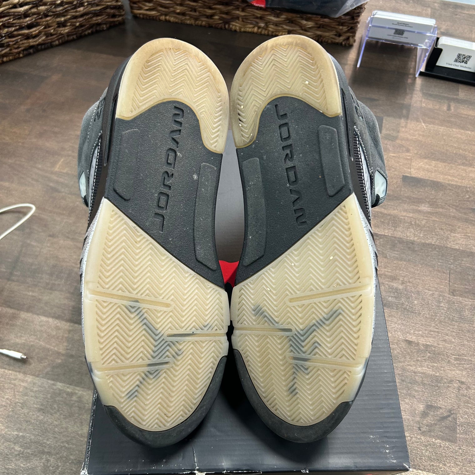 Anthracite Jordan 5 Retro (USED)