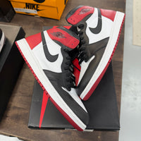 Black Toe Jordan 1 High (2016) (Lightly Worn)