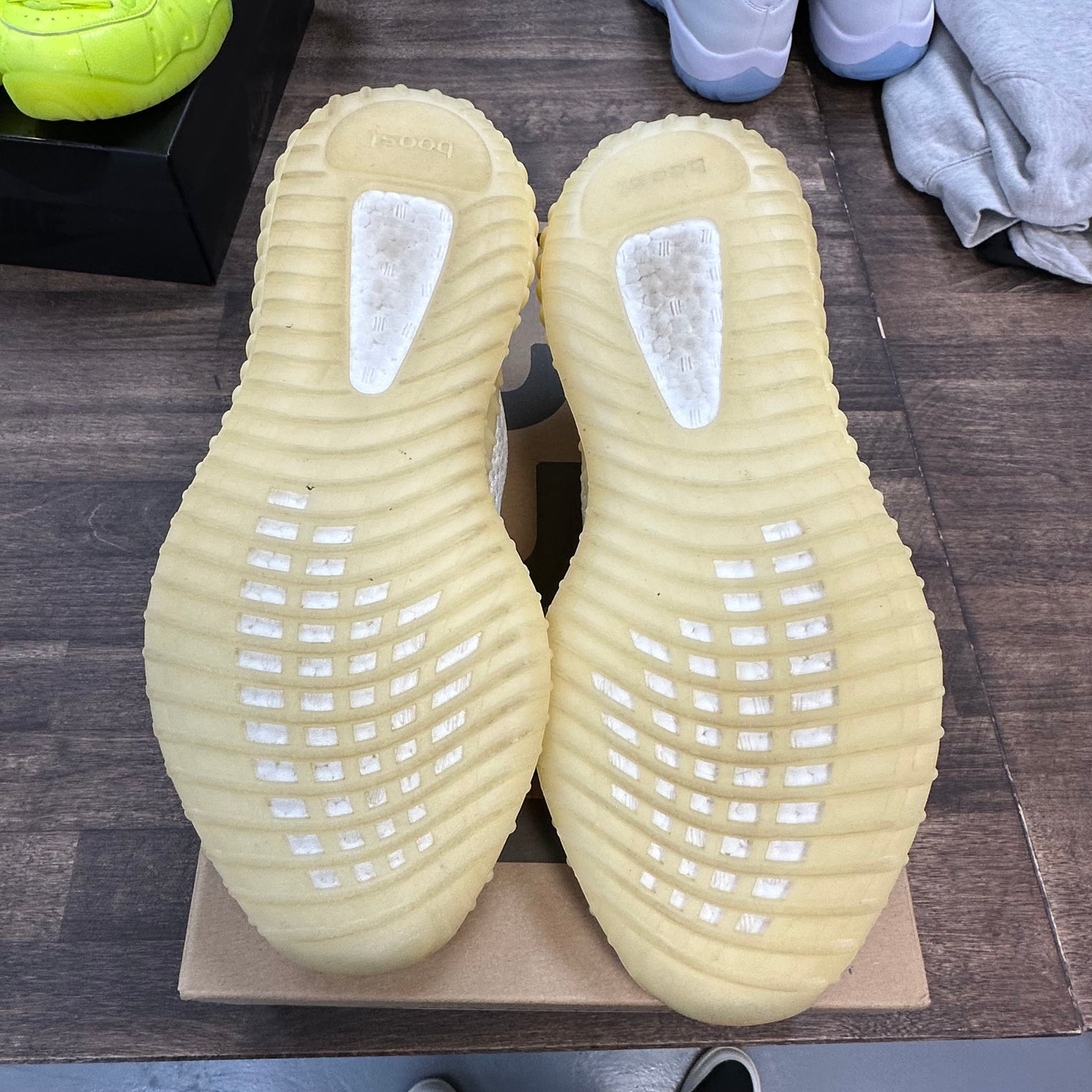 Natural Yeezy 350 (USED)
