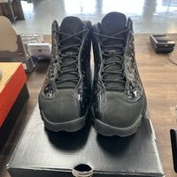 Cap n Gown Jordan 13 (USED)