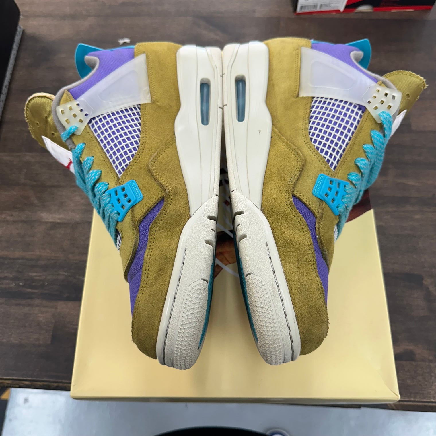 Desert Moss Union LA Jordan 4 (USED)