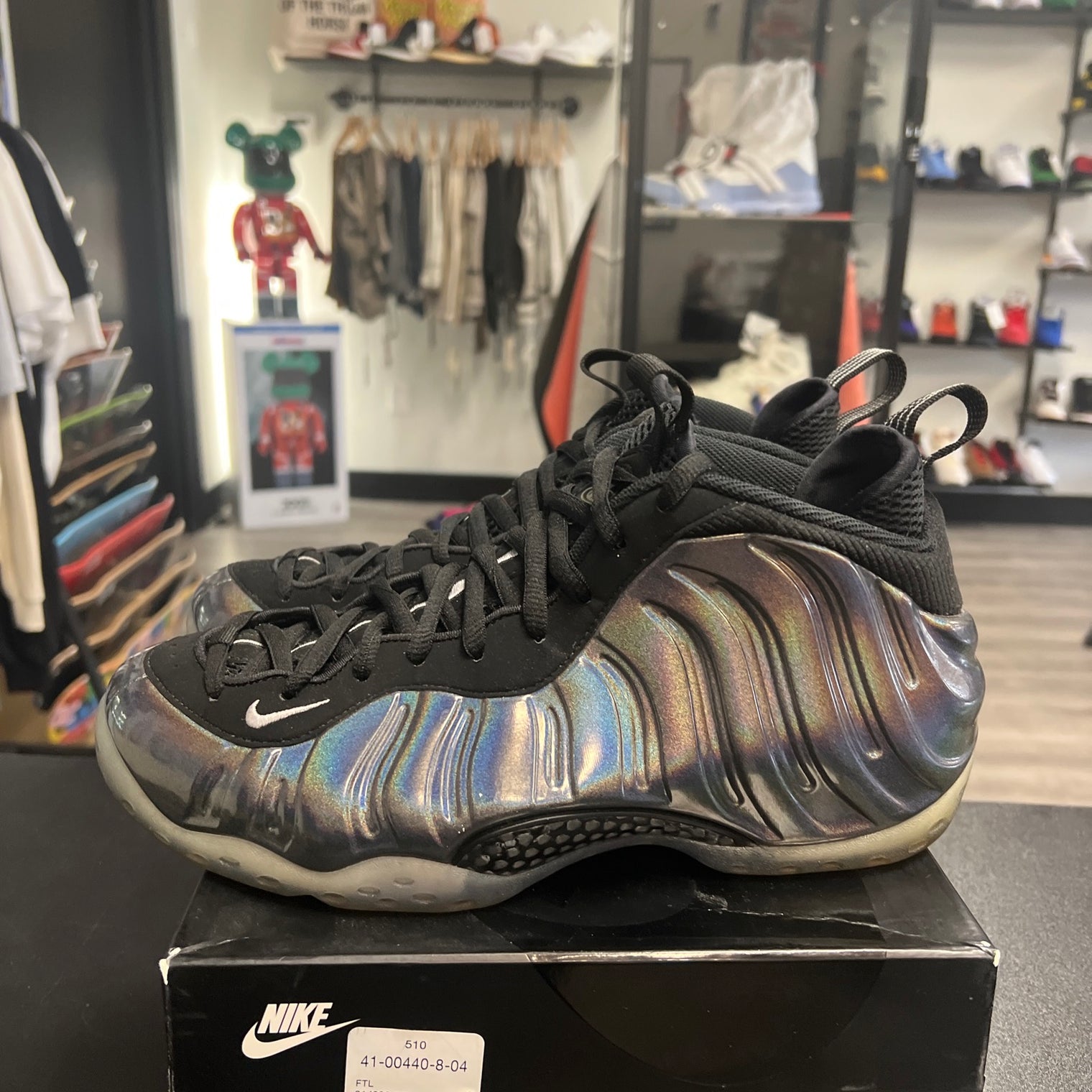 Hologram Foamposite (USED)