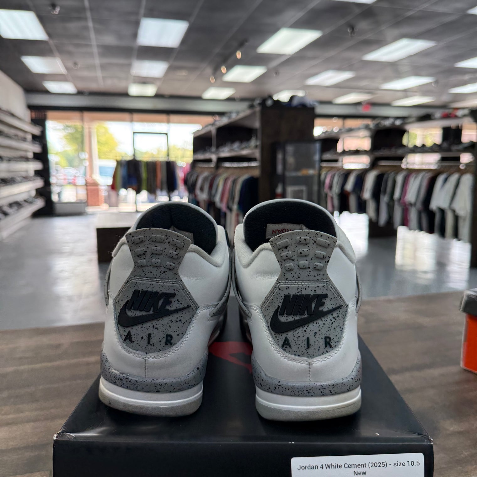 White Cement Jordan 4 2025 (USED)