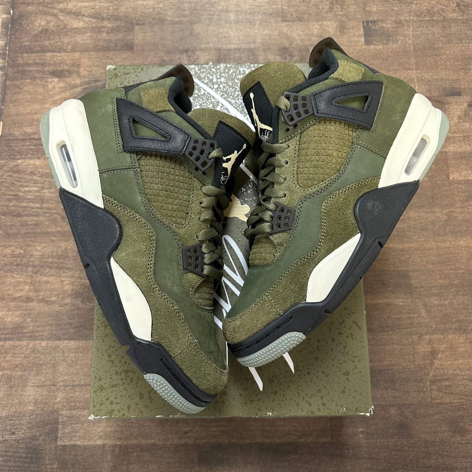 Craft Olive Jordan 4 Retro  (USED)