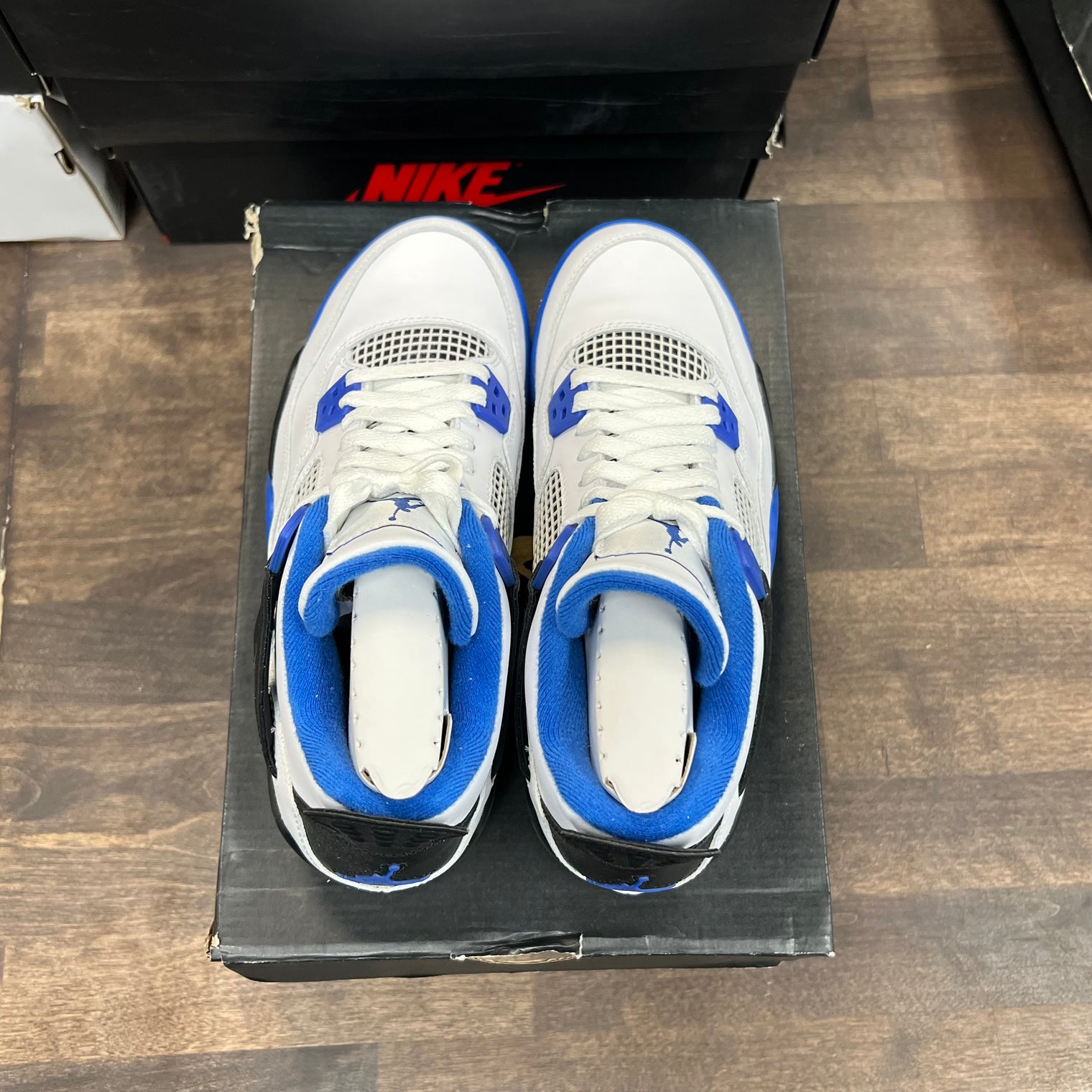 (GS) Motorsport Jordan 4 (2017)