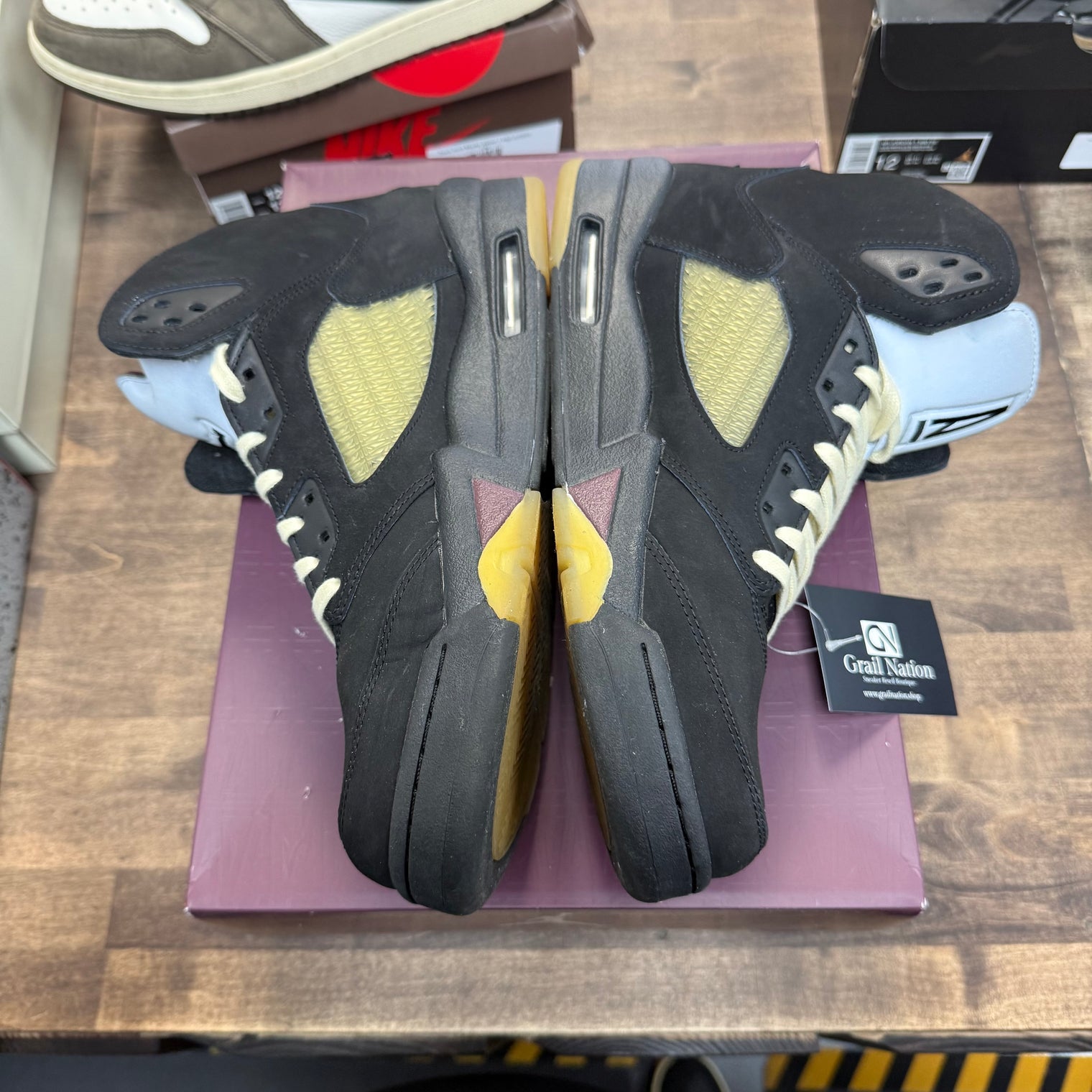 A Ma Maniere Dusk Jordan 5 Retro (USED)