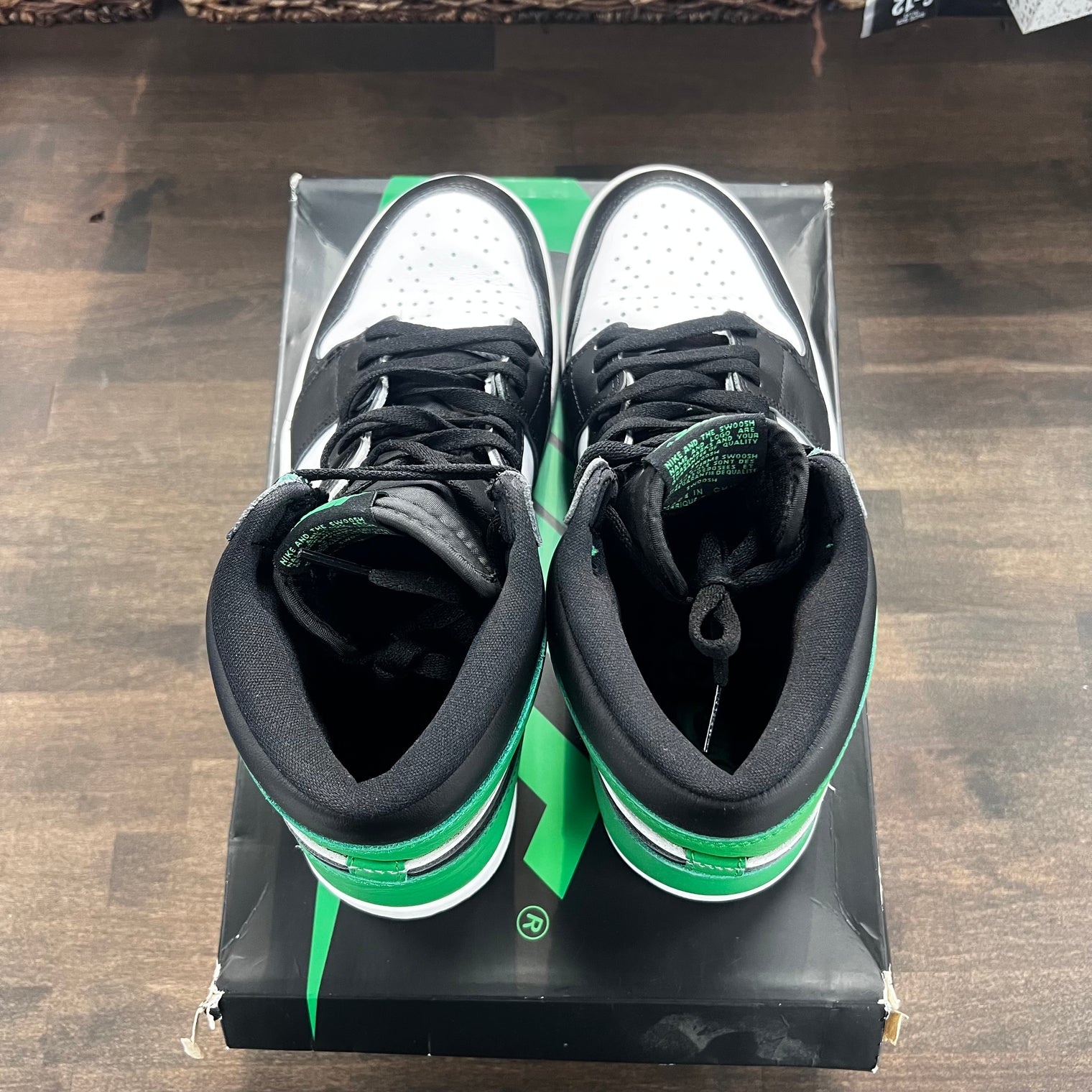 Lucky Green Jordan 1 High (USED)