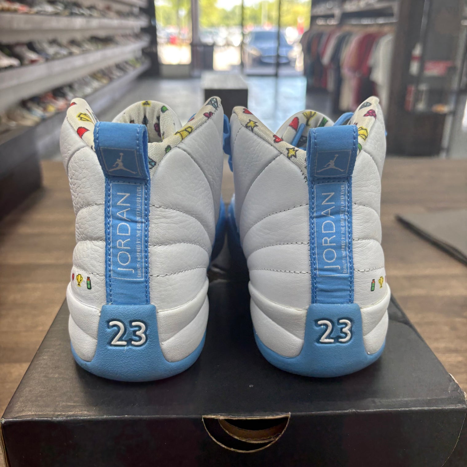 Emoji Jordan 12 (GS) (USED)