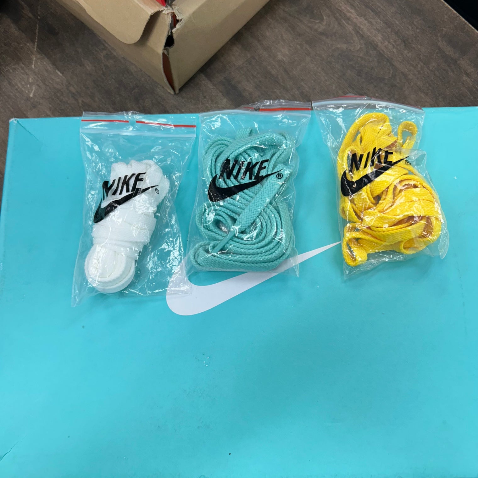 Tiffany & Co. Air Force 1 Low (USED)