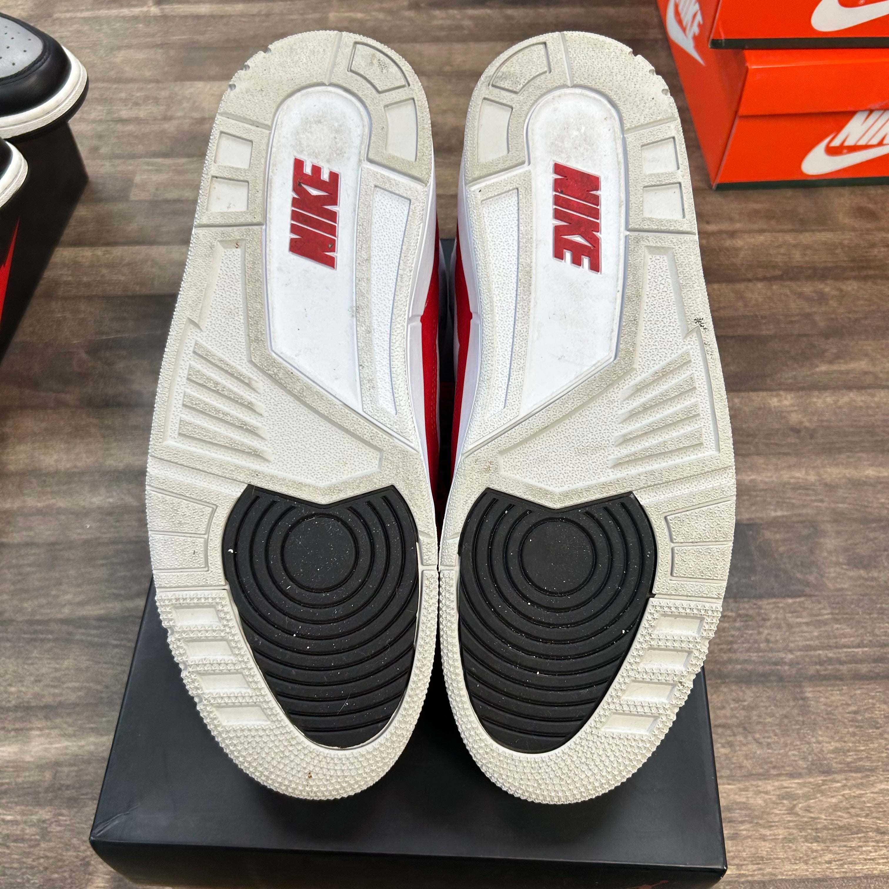 Jordan Tinker White University Red Jordan 3 Retro (USED) Size 12 (Pre-Owned) - Image 5