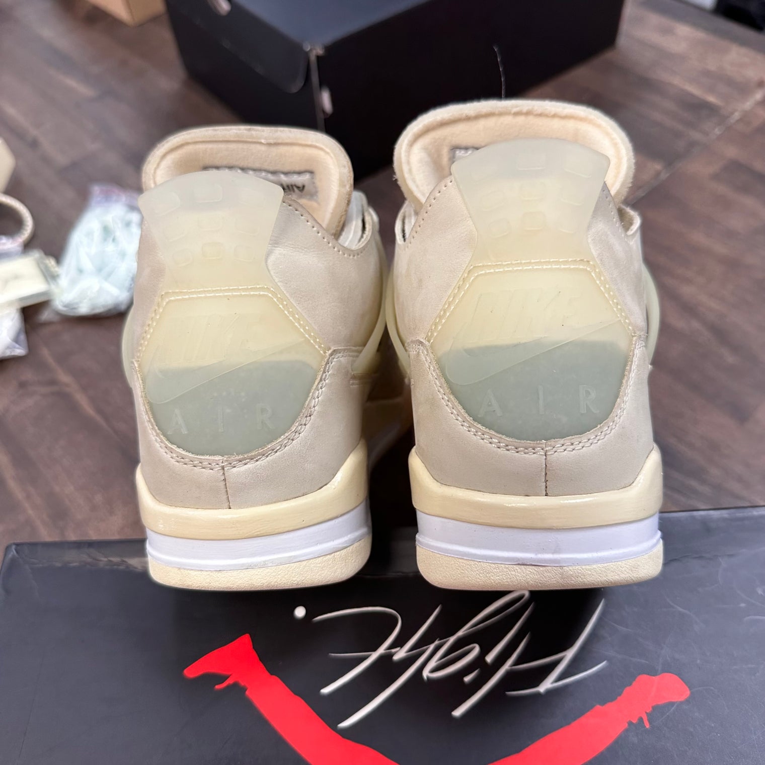 (W) Sail Jordan 4 Off-White (USED)