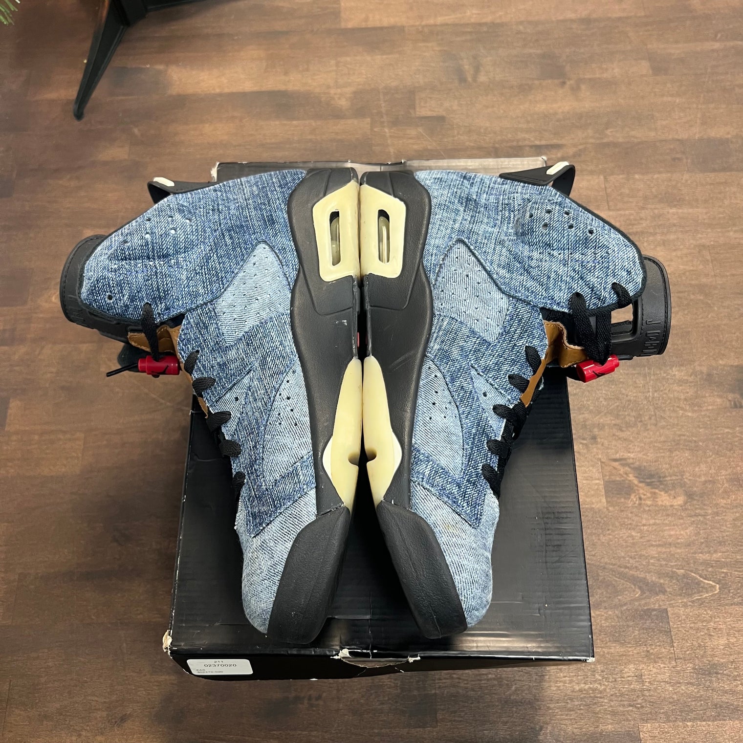 Denim Jordan 6 (USED, no box)