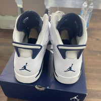 Midnight Navy Jordan 6 (USED)