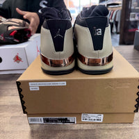 Infinite Archive Jordan 17 Retro (2025) (USED)