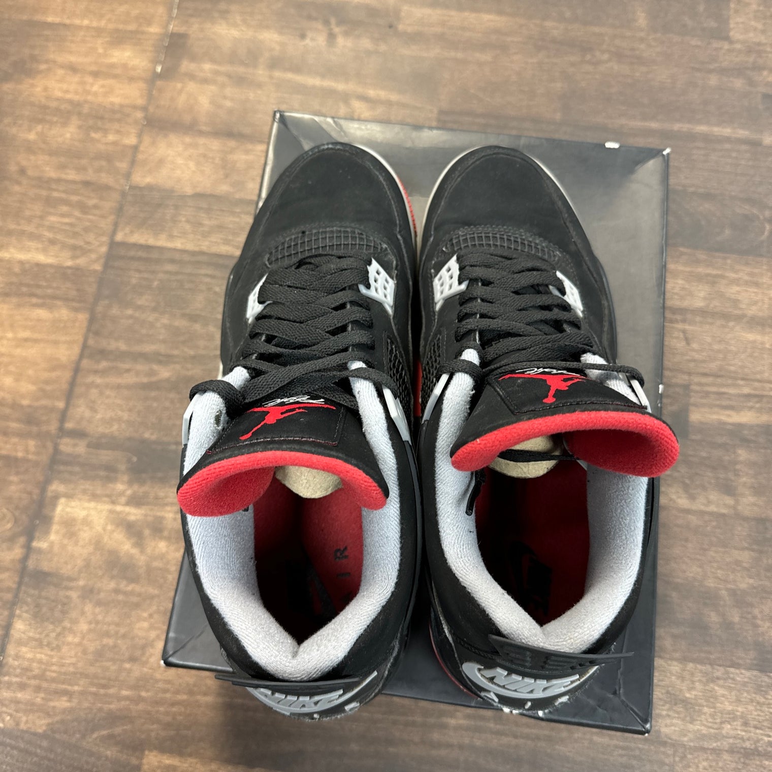 Bred Jordan 4 (2019) (USED)