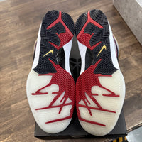 Gold Medal Kobe 4 Protro (Lightly Worn)