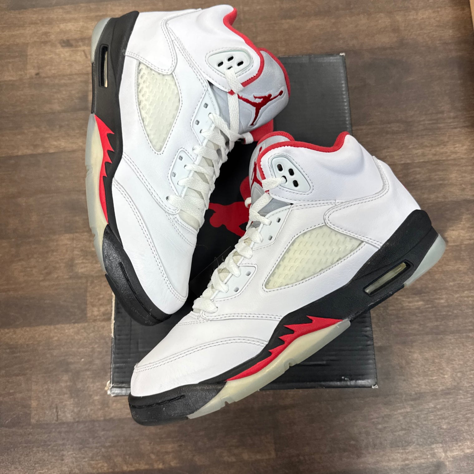 Fire Red Jordan 5 (GS) (USED)