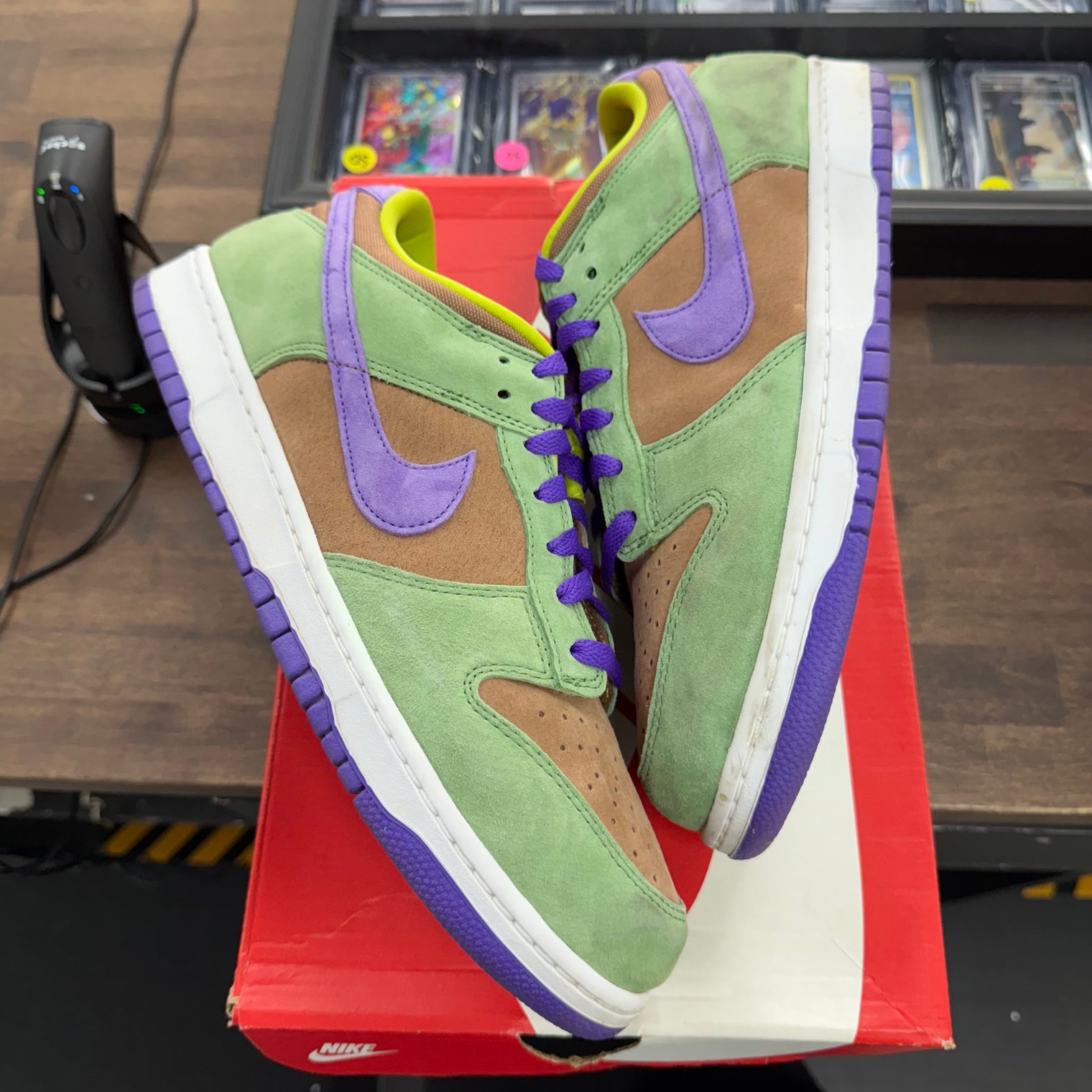 Veneer Dunk Low (USED)