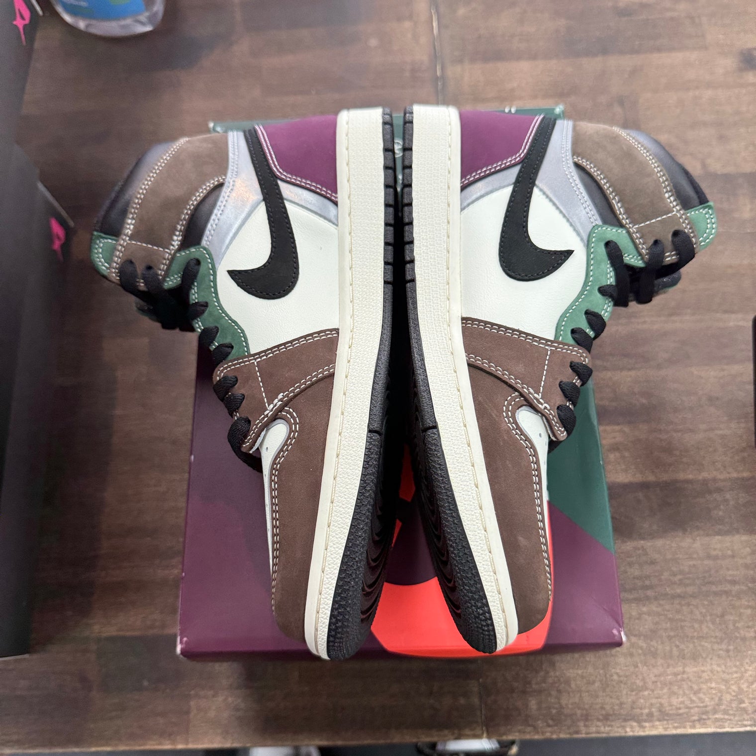 Hand Craft Jordan 1 High (USED)