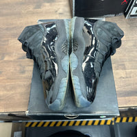 Cap n Gown Jordan 11 (USED, B-Grade)