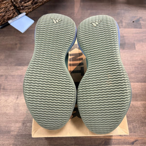 adidas Yeezy Knit RNR Faded Azure (US 10) (USED) Size 10 (Pre-Owned) - Image 4