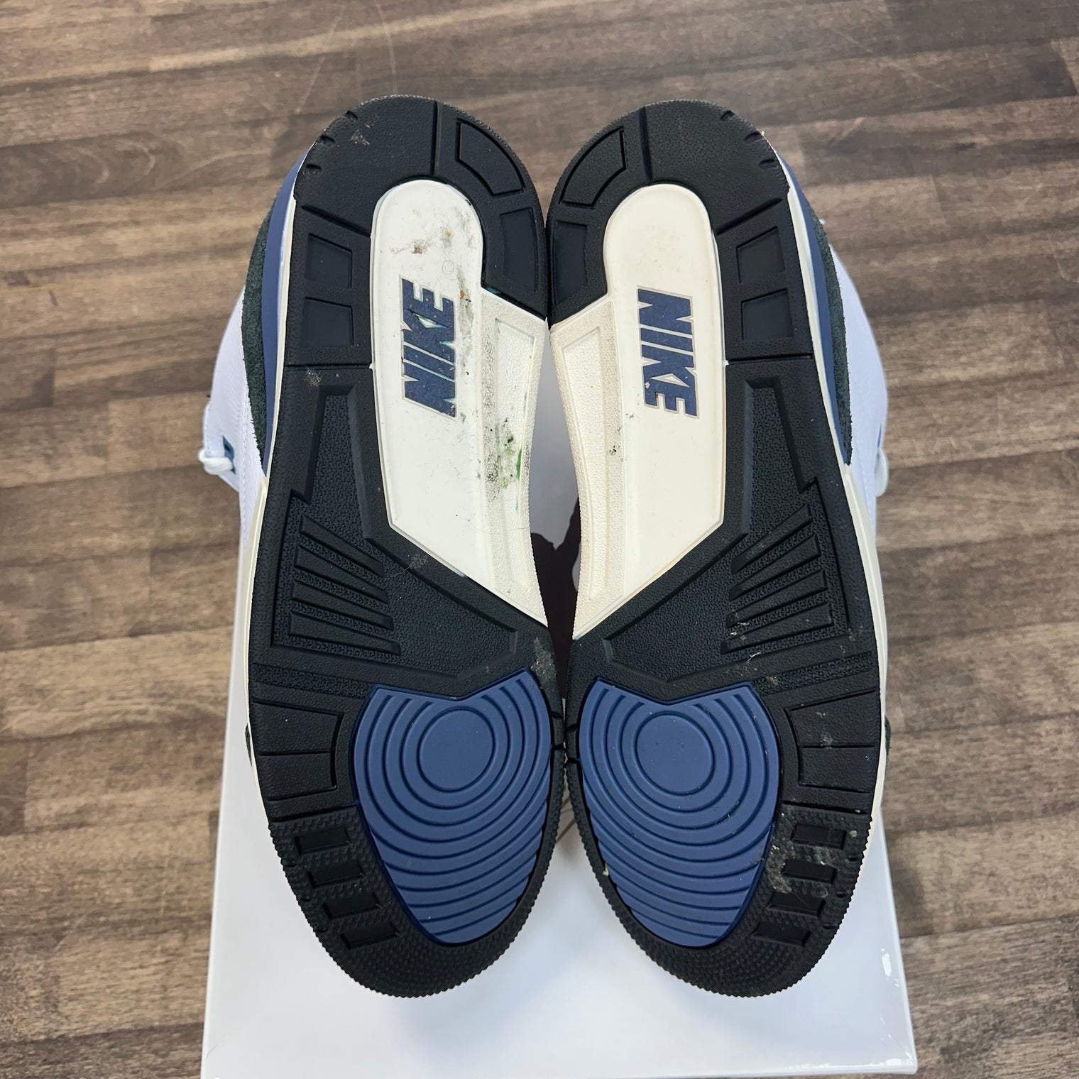 Diffused Blue A Ma Maniere Jordan 3 (USED)