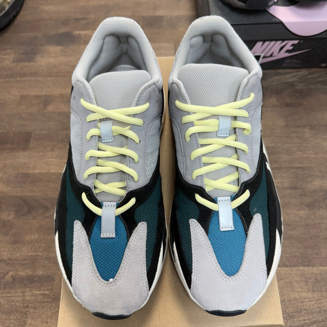Yeezy 700 Waverunner (USED,No Box)
