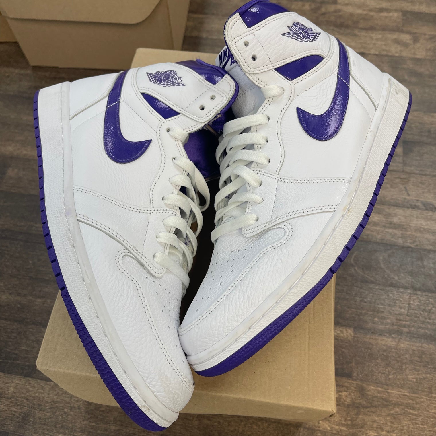 (W) Metallic Purple Jordan 1 High (USED, No Box)