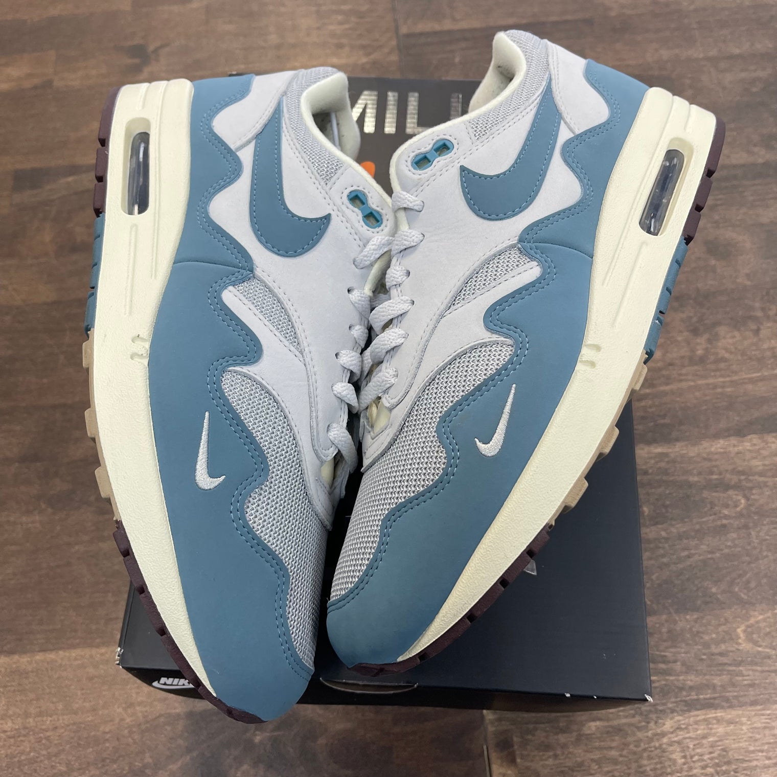Patta Waves Aqua Air Max 1 (USED)