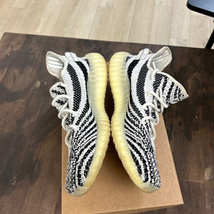 adidas Yeezy Boost 350 V2 Zebra Size 10 (Pre-Owned) - Image 3