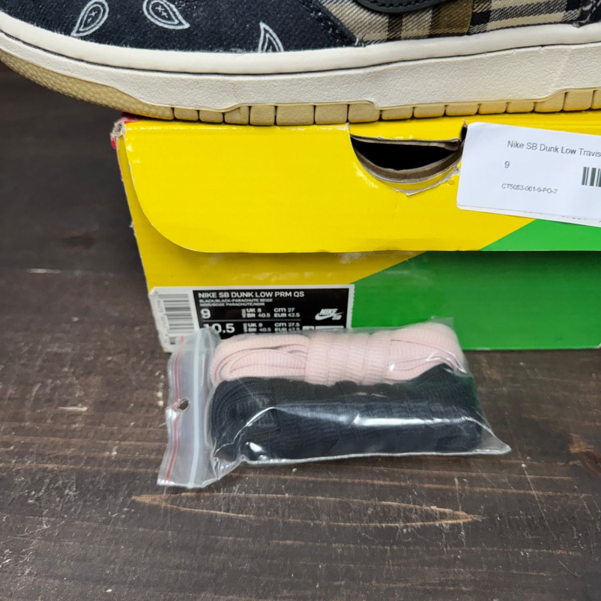 Nike SB Dunk Low Travis Scott - Image 7