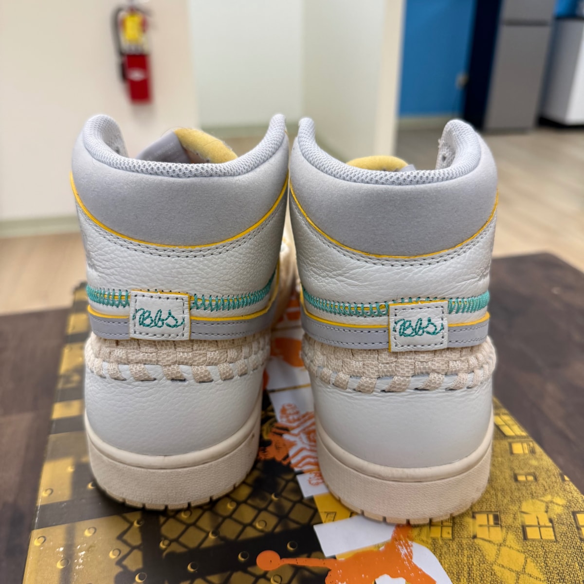 Jordan 1 Retro High OG SP Union LA Bephies Beauty Supply Summer of ‘96 Size 9.5 (Pre-Owned) - Image 3
